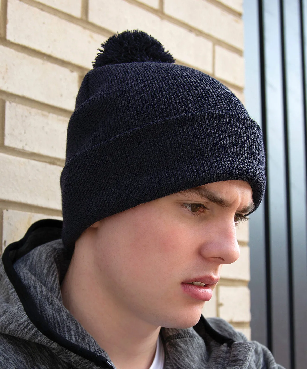 Pom pom beanie | Black