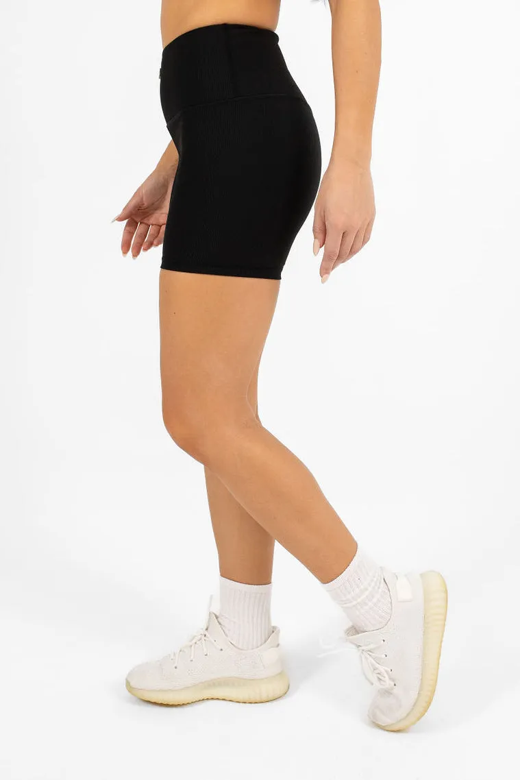Tempo Ribbed Shorts 5.5"